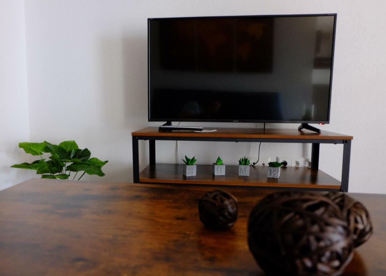 Sweet Park Appartements Rheinhausen Esterno foto