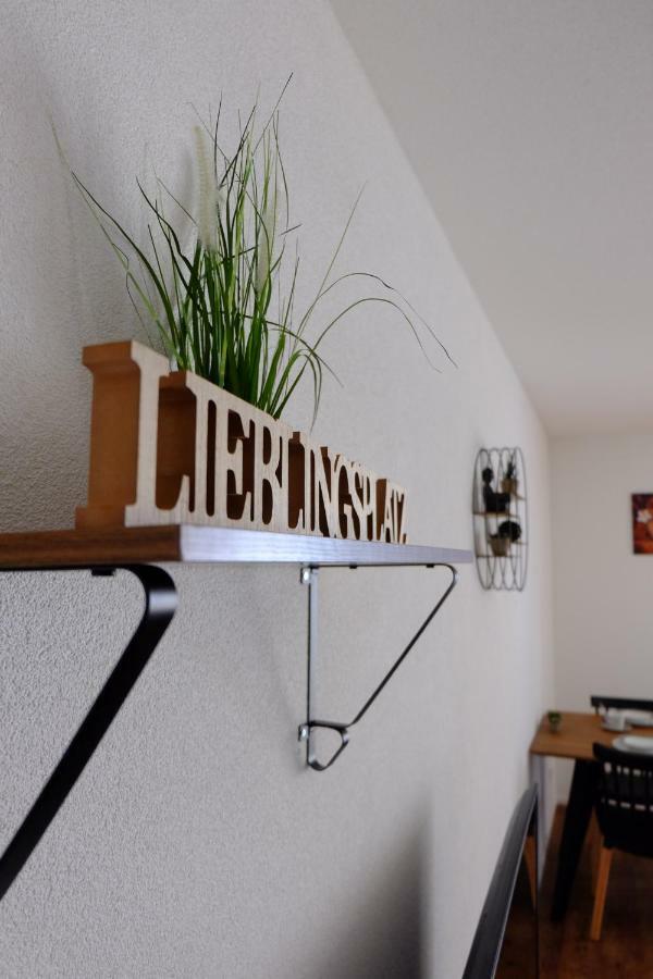 Sweet Park Appartements Rheinhausen Esterno foto