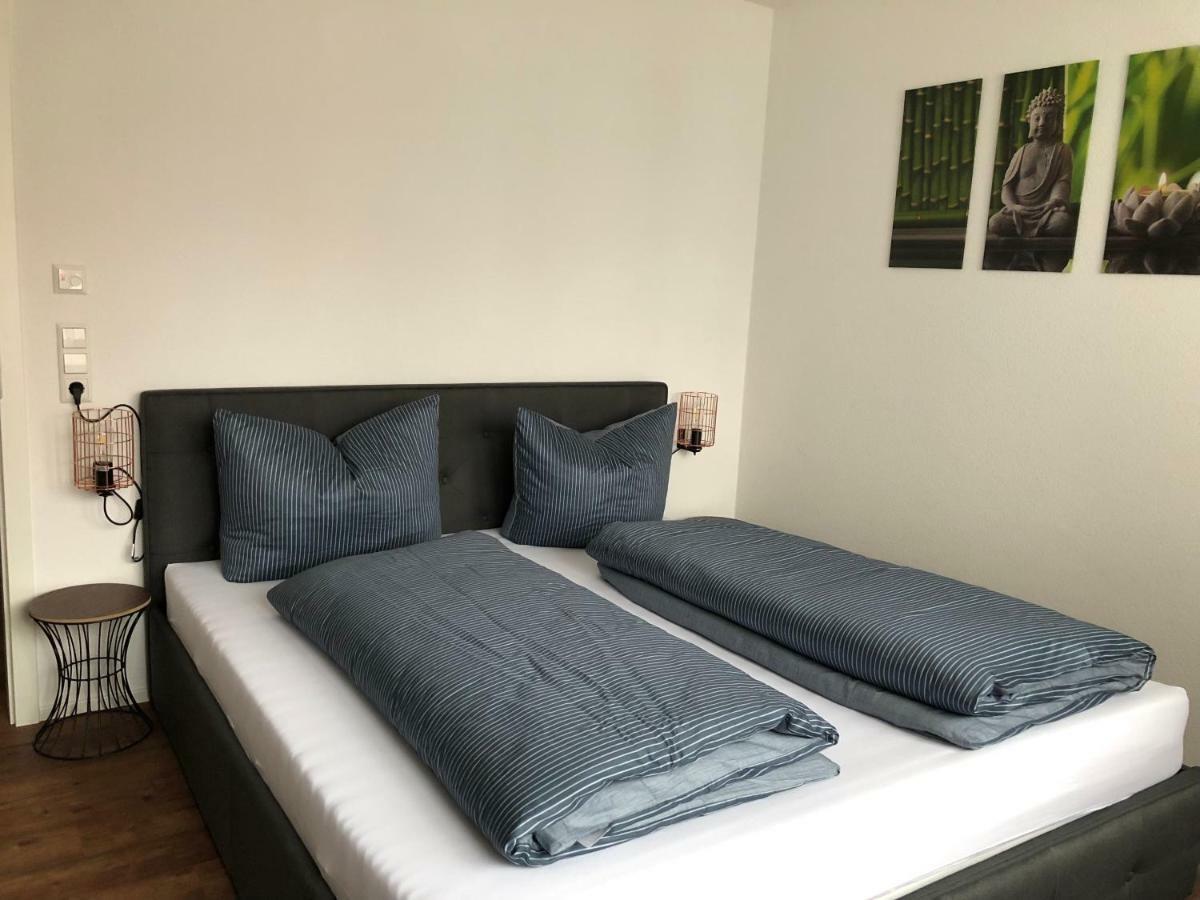 Sweet Park Appartements Rheinhausen Esterno foto